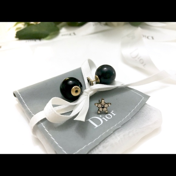 ♦️sold♦️Dior brass CD and star tribale $550 - Picture 4 of 8